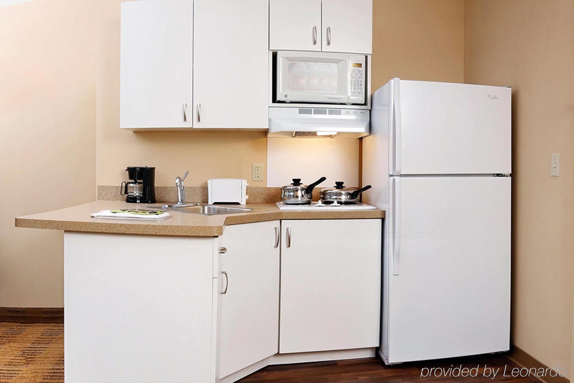 Extended Stay America Select Suites - Chicago - Naperville - West Exterior photo